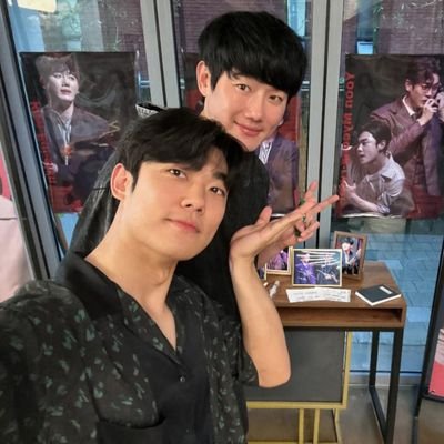 연뮤 / 성인 / ^⎚-⎚^ / #유승현 #김찬종 +a / #맹글_보다 #맹글_정산 / 🌊 / 🎡🌪 / 🎸☂️