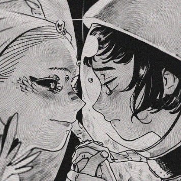 CAPRlOUS's profile picture. praying for you