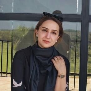 Kashmiri | Doctor | Eye Surgeon| Married | Helping you see that rainbow better