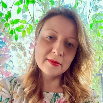 EllaClarens's profile picture. ARTIST | FASHIONIST | WRITIST