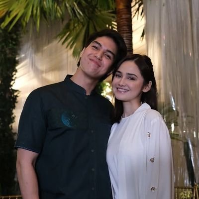 elsyifa_4's profile picture. 