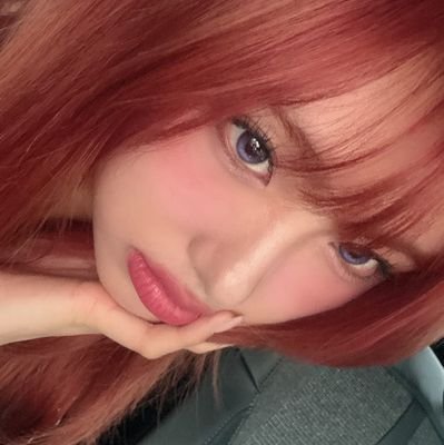 elyzagfs's profile picture. el & nora collect acc 🤍