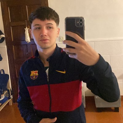 uservalentinn's profile picture. 