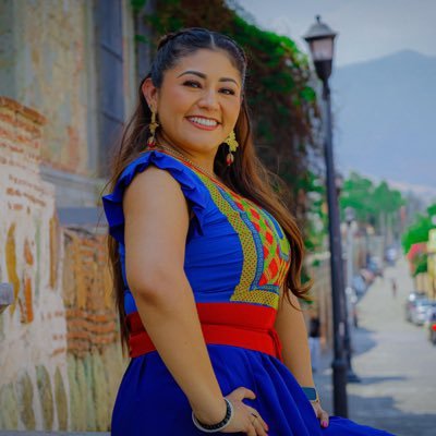 Orgullosa #Oaxaqueña #Cuicateca y Madre. Maestra en Administración, #Diputada Dtto. 04, Teotitlán de Flores Magón #Cañada