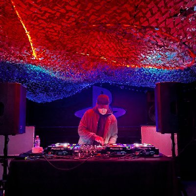 notick_music's profile picture. 