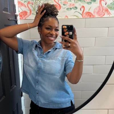 🌻 thank God I don’t look like what I’ve been through