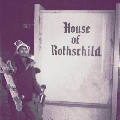 bleumarsupial's profile picture. Artist on all streaming platforms