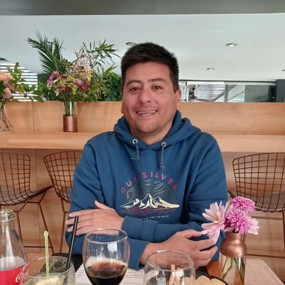 Aprendiendo programación 🧑🏻💻
Hincha fanático de River Plate 🐔