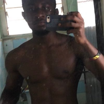 Pharmacist, rx25🧑⚕️ great life philosopher, and a good lifestyle coach. i could give you everything about life and i also bring knowledge to ears like Moors.