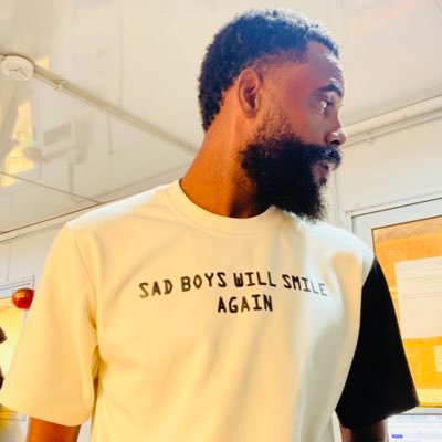 eebaay's profile picture. E'pluribus unum