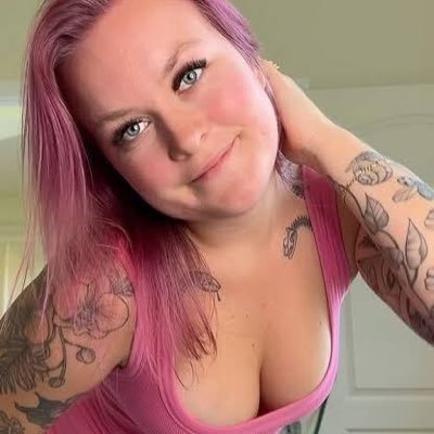 SabrinaHan2101's profile picture. 