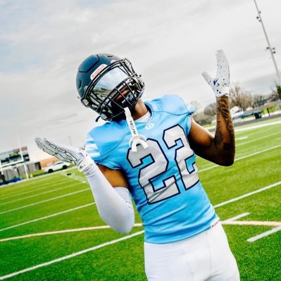 📚 3.5GPA| C/O 26 Guilford High school|phone:8155403293|5’10 175lbs|DB|RB| football, track|