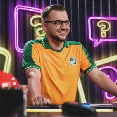 Dziennikarz sportowy - TVP Sport, „NFL po godzinach”, kiedyś newonce 📻 || komentator https://t.co/a1nETiTDYo. Super Bowl (x3), Tokio 2020 (zapasy) 🎙
