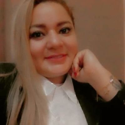 TaniaBaez789322's profile picture. 