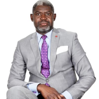 Ecrivain et journaliste, Président de la société Afrique Tribune Média Group