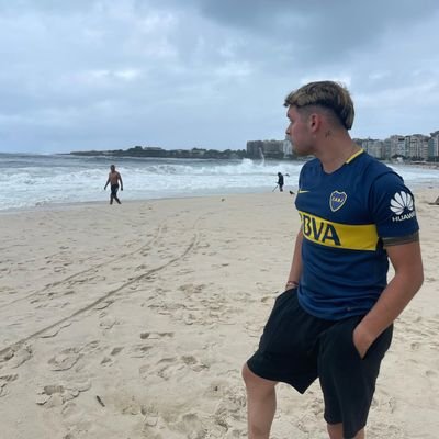 BrianNB1996's profile picture. Cabj de la cuna al cajón.

Messi☆