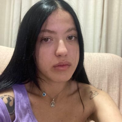 Izmariaj's profile picture. eu nao quero vencer eu meio que quero ficar de boa