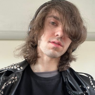 JJAJ_YTB_F13th's profile picture. Montréal to New York to Miami / Pride flag = 🏴‍☠️🇺🇸🇫🇷 (Conservative and RN supporter, Christian) obsessed with F13th Game GTA Series, Halo and based games
