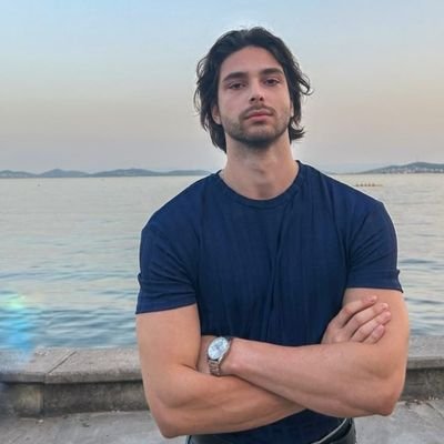 denizcan_c2's profile picture. Ne halim varsa görmekle meşgulüm