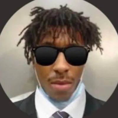 1kmxson's profile picture. He/Him