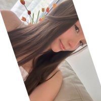 Lau (@laurashh) 's Twitter Profile