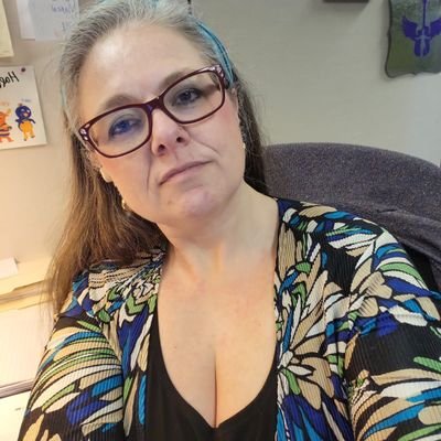 CarlosEdwardo20's profile picture. just a typical ordinary mama