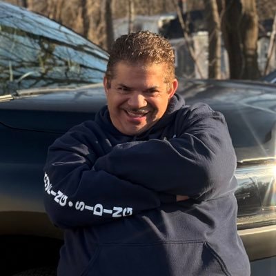 erickperezsr's profile picture. 