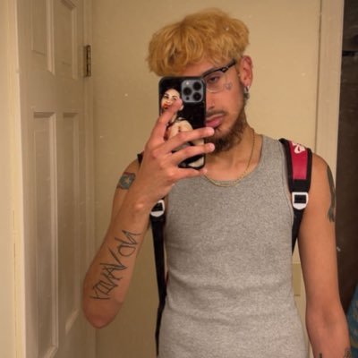 Cash Cow / Semi functioning suicidal. Doja Cat man slut 🖤 #stonernation #gorewhore (delusional)