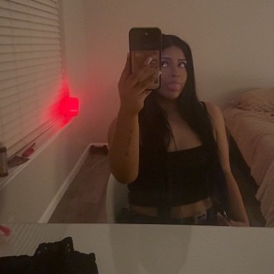 Madelei67176830's profile picture. 