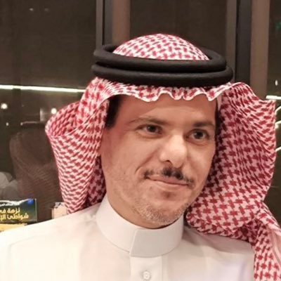 كاتب ،  إعلامي ، مهتم بالثقافة والأدب ، صالون نبل الثقافي .