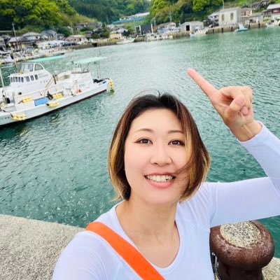 DAOコミュニティマネージャー&リレーションシップDev | 界隈:web3、社会デザイン | 元広告Director ▷ 損保外交 ▷ SNS運用 ▷ コミュマネ3件目 | 原動力:クレイジージャーニー・コテンラジオ・スンスン | 人類コミュニティって面白い