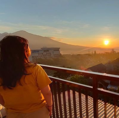 helawmynameis's profile picture. yang mau jasa isi kuesioner sini dm aje