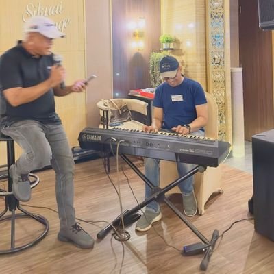 udasimonx's profile picture. Music and IT
