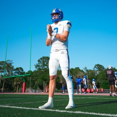 C/O 2027 / Qb x @Royals__FB /⭐️⭐️⭐️/6’1 190lbs/📞 727-207-3111