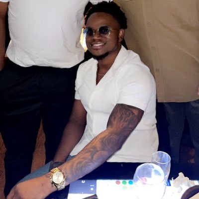 TinoMukura's profile picture. Instagram: Tino Mukura