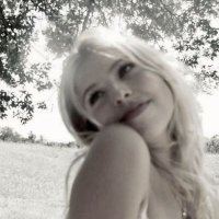 Lea ୨୧ (@staaarsrs) 's Twitter Profile
