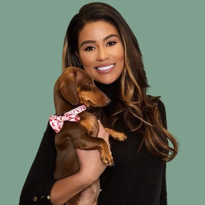 SHE-EO of the UKās top rated no.1 UK Animal Talent Agency - Urban Paws Agency Uk š¬š§ + Ireland š®šŖ https://t.co/rGXqA1Aqhk