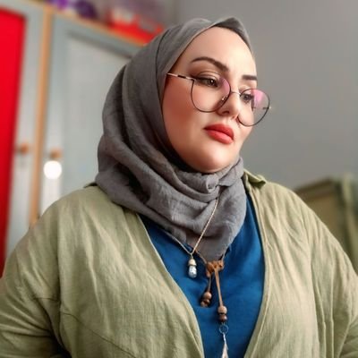CÜİF/Sakarya ün. Y. L. İst. Ünv. Çocu. Gelşm. Radyo Programcısı Eğitimci-Yazar, Edebiyat, evli, Küçük Ağaç Yayın. Bizim çocuklar serisi yazarı...