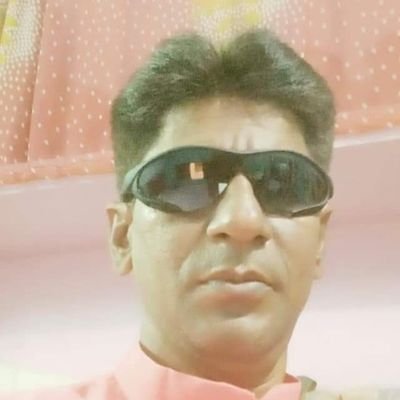 SUBHRAROYCHOWD9's profile picture. পদ নয় পতাকা, নেত্রী মোদের মমতা 
 
তৃনমূল কর্মী, সোশ্যাল ওয়ার্কার , গরীব মানুষের পাশে সবসময় থাকি ও থাকবো চিরকাল  , সেবাই কর্ম, সেবাই ধর্ম
