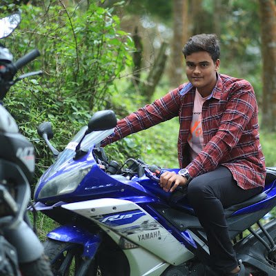 deepan250000000's profile picture. 