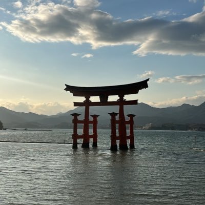 SNBMsnbm0401's profile picture. 