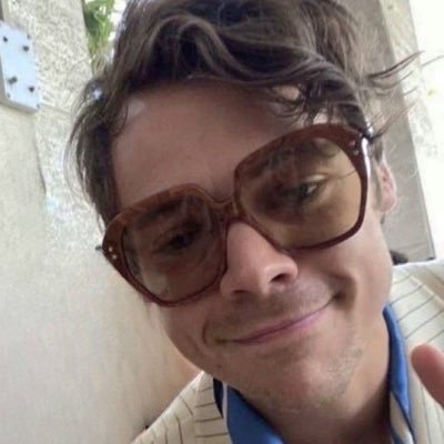 ⤿ #HARRY: if you‘re happy doing what you‘re doing, then nobody can tell you you‘re not successful.