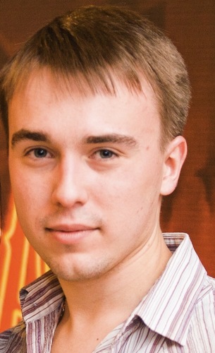 Отучился на физика,потому что в детстве сказали,что на выходе всё равно буду программистом.Понятное дело,обманули