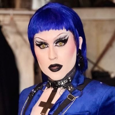 DrenKennedy's profile picture. Nebraska’s Spooky NERD 👑🏳️‍⚧️🔪🩸 #transgender #dragqueen TikTok: drenkennedy |-/