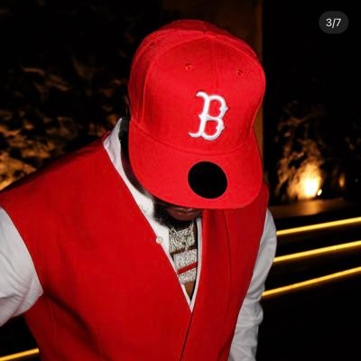 theexploring1's profile picture. 
