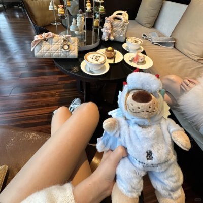 Fredechillipss's profile picture. 日本の四季の移り変わりに魅了され、特に桜の季節は心が華やぎます。自然の美しさだけでなく、季節ごとの行事や食べ物も楽しみの一つです。日本で季節を感じながら生活することが夢です。