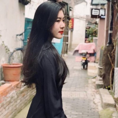 Melinda933755's profile picture. I just hope someone can always be by my side