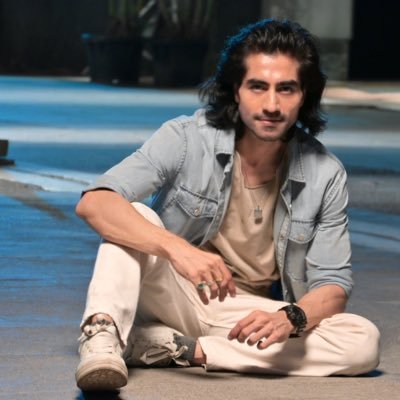 Harshad Chopda Profile