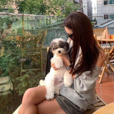 Shirley0558's profile picture. Be a little woman full of sunshine❤️❤️❤️