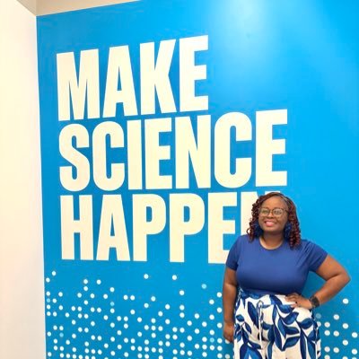 Mom 👦🏽👧🏾 FAMU alum 🐍 Science Superhero 👩🏽🏫 Certified Lumio Trainer 🗣️ Avid traveler 🌏 STEM enthusiast💡 Techie 💻 WNBA fan 🏀 MY views 🧠